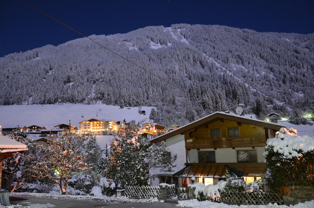 Gaestehaus Troppmair Финкенберг Экстерьер фото